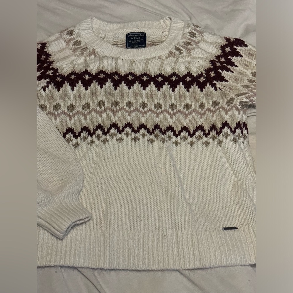 Abercrombie & Fitch Cream and Brown Crewneck Sweater